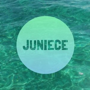 Meet your Posher, Juniece